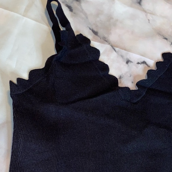 🌺 NEW Unity Plus Scallop Trim Cami Knit Top - Picture 5 of 14